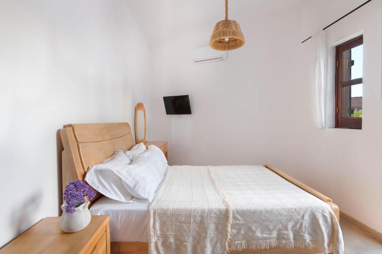 Meleni Cottage Houses Parekklisia ภายนอก รูปภาพ